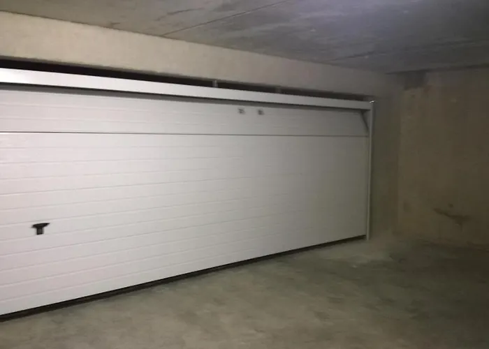 - Gratis Garage - Topligging Ostende